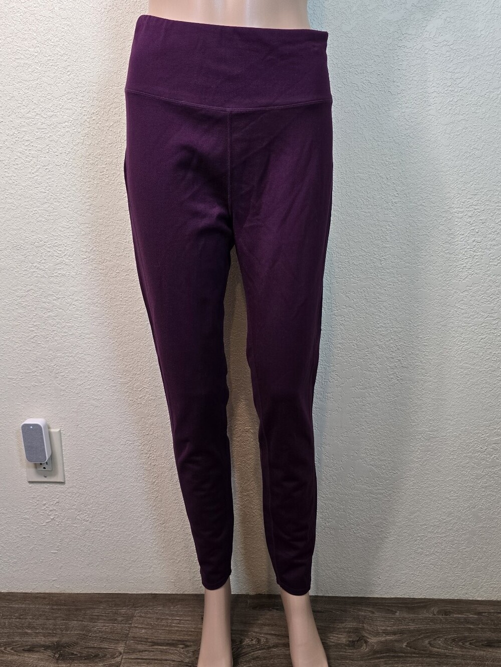 Soft Surroundings Women's Black High-Waisted Leggings Size Medium - Picture 7 of 11